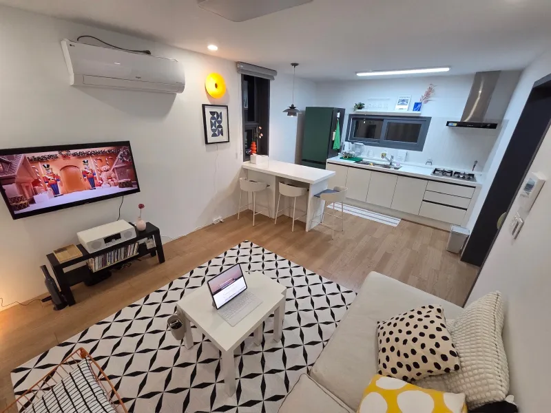[Hangyeong, Jeju] Private house with ocean view, spacious garden, and neat interior in a quiet seaside village on the west 38