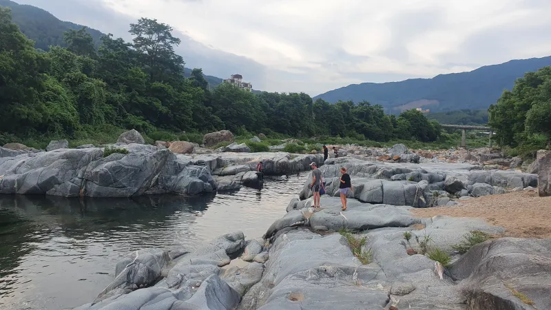 [Namwon] Jirisan Baemsagol Valley 10 minutes walk. Newly built duplex one-room (2) 35