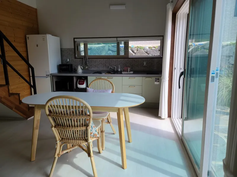 [Namwon] Jirisan Baemsagol Valley 10 minutes walk. Newly built duplex one-room (2) 8