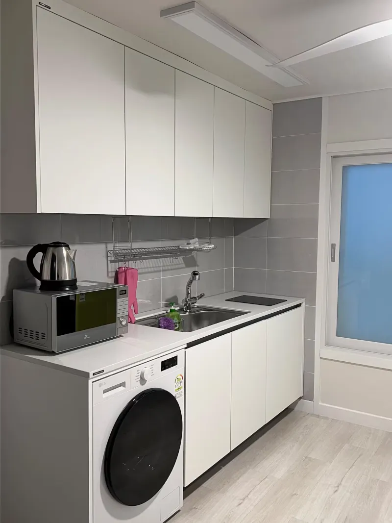 [Suseong, Daegu] Suseong-gu / 5-minute walk from Beomeo Station / Fully remodeled / 2 rooms 12