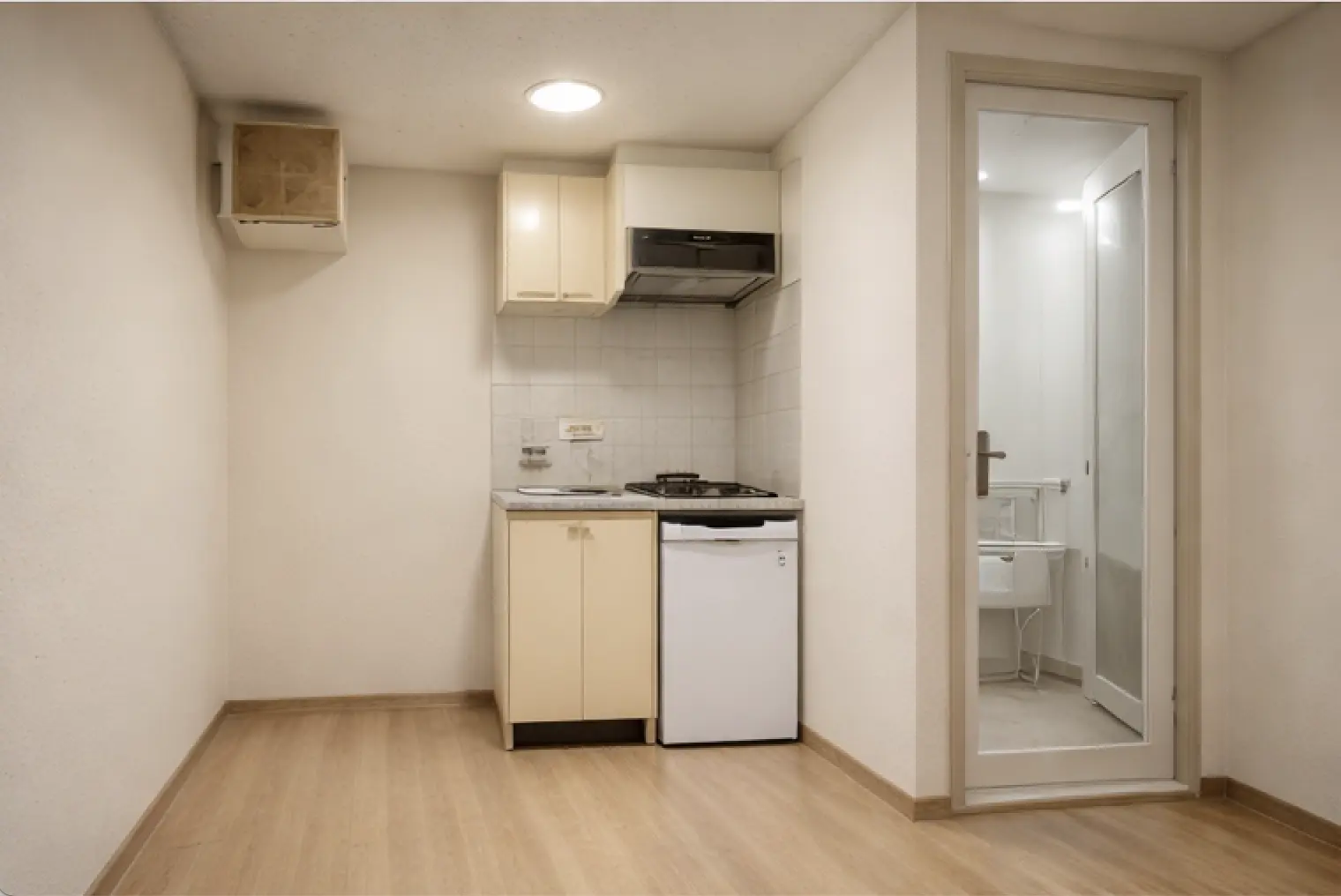 Interior photo 1 - Near Nakdong River Sports Park (3BR & sleeps 2)