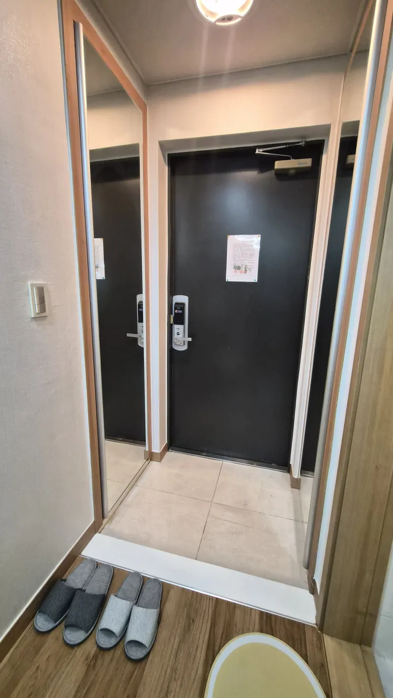 [Dongdaemun, Seoul] 4 minutes from Sinseol-dong Station / Parking / City View 20