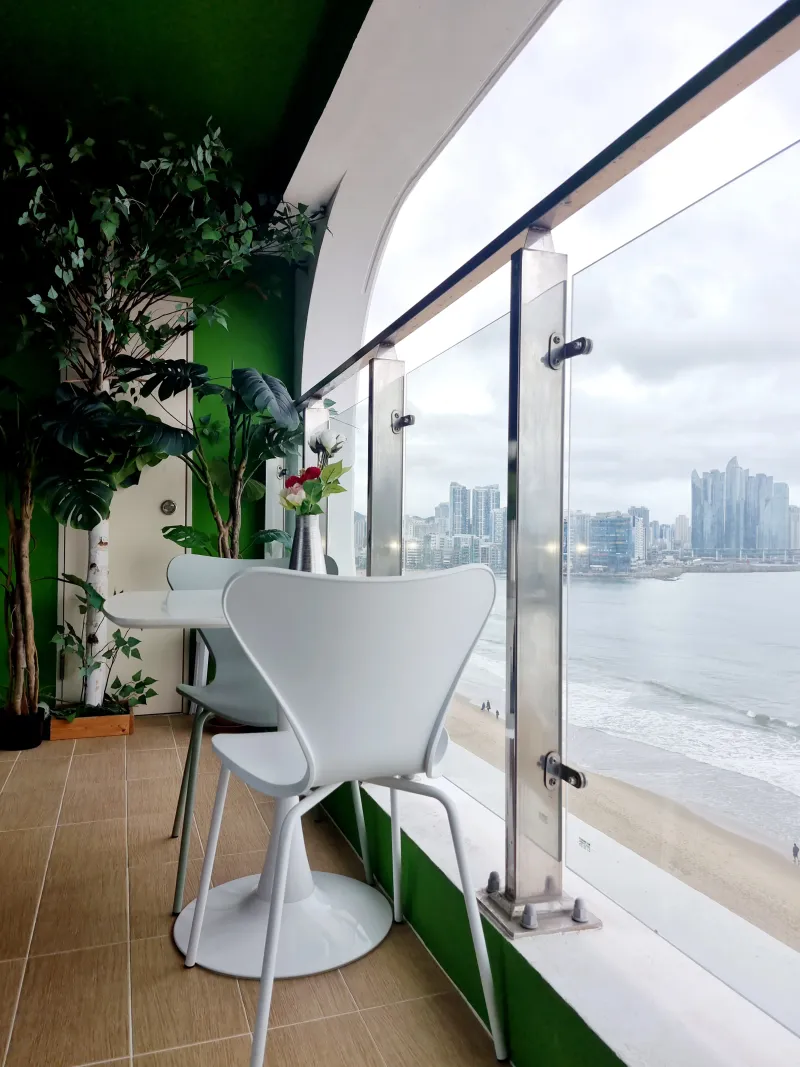 [Suyeong, Busan] Good Morning Gwangalli #FrontRowBeach #LiveBeachView #KillerView #GreatView #Workcation 25