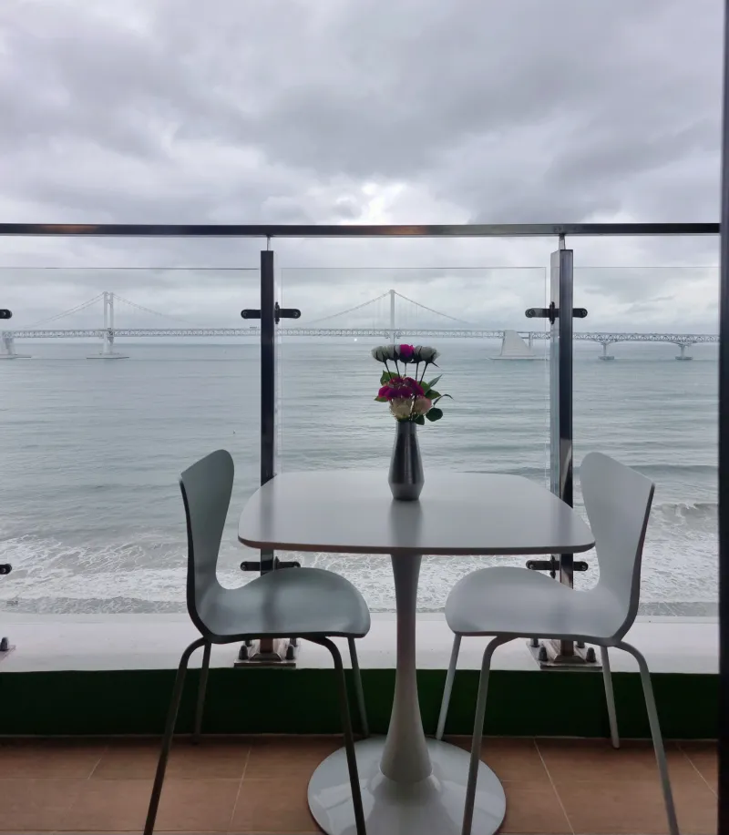 [Suyeong, Busan] Good Morning Gwangalli #FrontRowBeach #LiveBeachView #KillerView #GreatView #Workcation 28