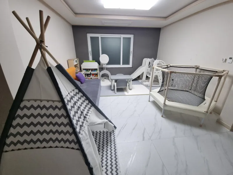 [Namwon, Seogwipo] ★Fully equipped with kids' supplies★ Pool Villa Jeju Namwon Two-story Two-room Private House #7 min walk to the sea #106 9