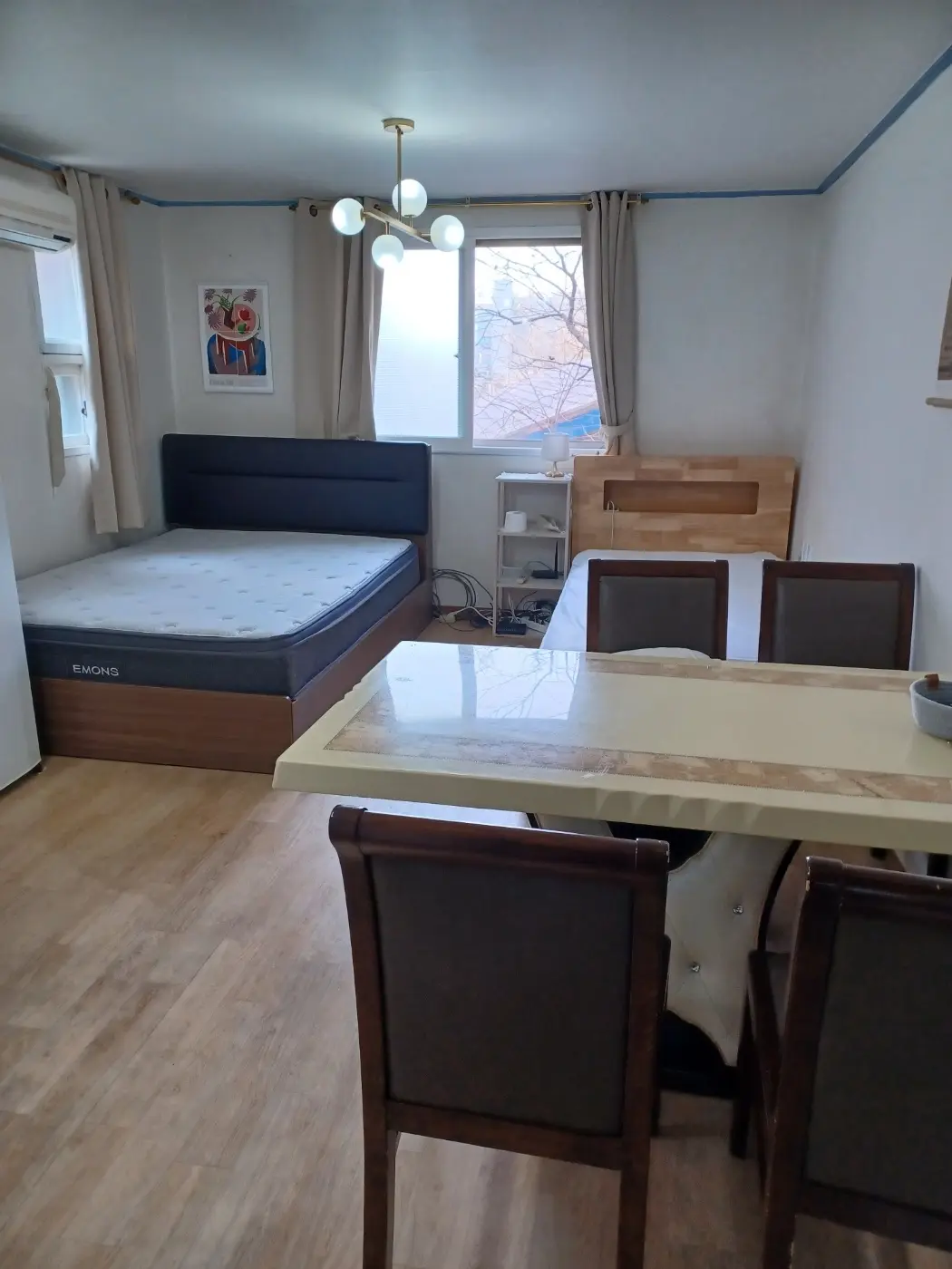 【首尔】位于贞陵的8-Pyeong单间公寓,毗邻北汉山国家公园,家具齐全,位于二楼,阳光充足,鸟语花香 - main image