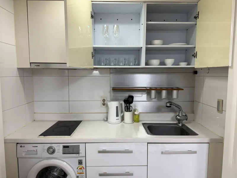 [Yeongdeungpo, Seoul][Yeongdeungpo-gu, Seoul] 1 min from National Assembly Station / Yeouido 13