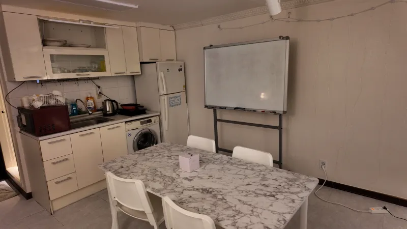 [Seocho, Seoul] Fully Furnished Officetel 5 Minutes from Gangnam 6