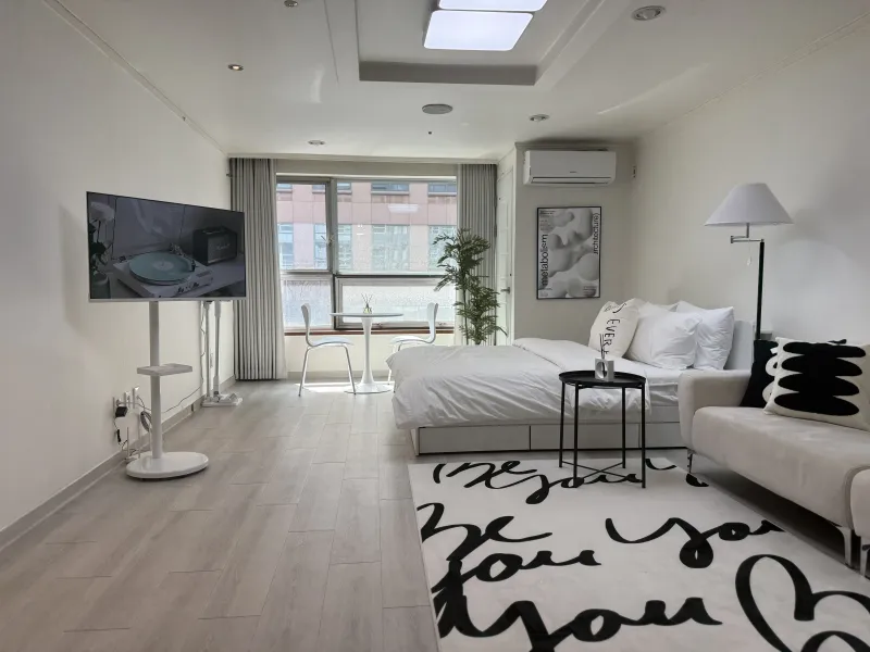 [Yeongdeungpo, Seoul][Yeongdeungpo-gu, Seoul] 1 min from National Assembly Station / Yeouido 2