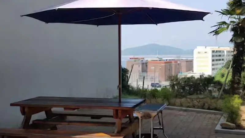 [경남 거제] 거제도 한 달 살기 푸른 바다를 품은 힐링 숙소, '아쿠아 18