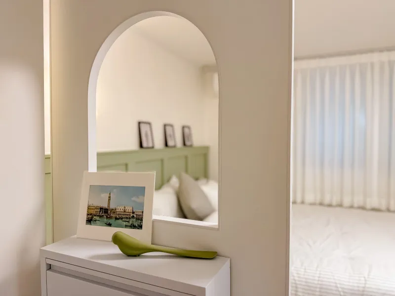[Mapo, Seoul] 3 min from Hongik University Station, remodeled, fully furnished, 2nd floor 17