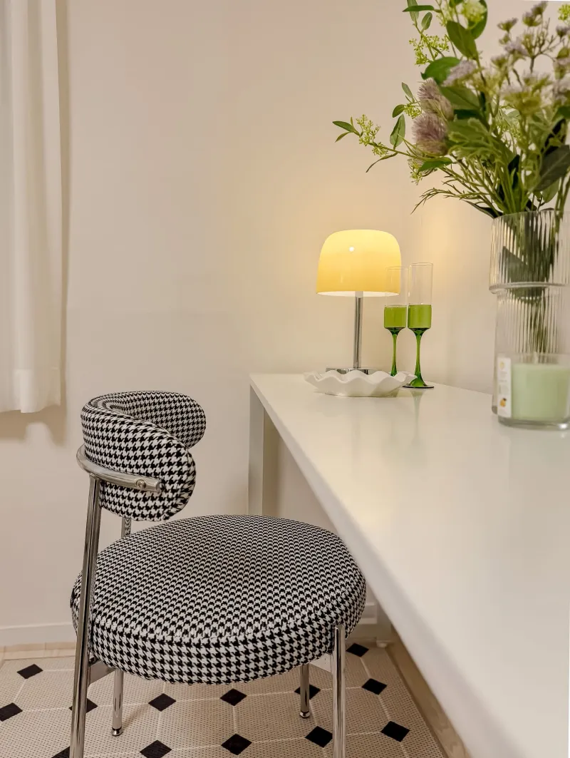 [Mapo, Seoul] 3 min from Hongik University Station, remodeled, fully furnished, 2nd floor 20