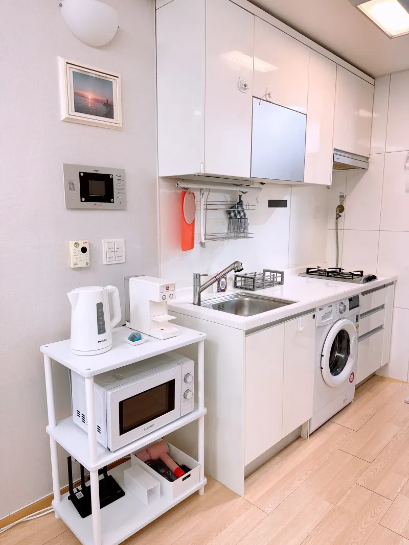 [Mapo, Seoul] 11th Floor, Fully Furnished Officetel Connected to Gongdeok Station 12