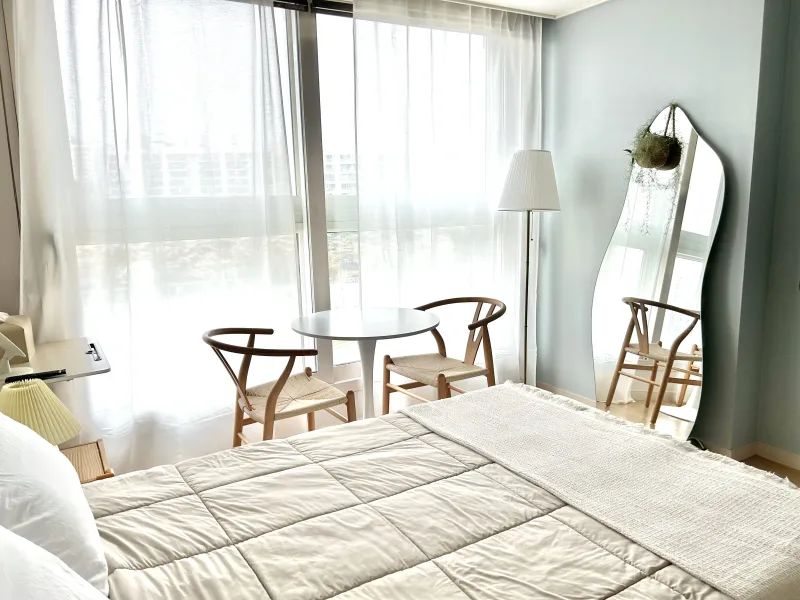 [Yongin] Clean interior with super-low rent near Giheung Station 8