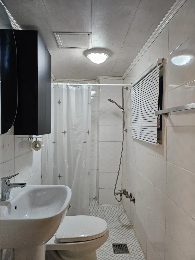 [Yongsan, Seoul] 18 minutes from Seoul Station, 10 minutes from Sookmyung Women's Univ. Station, 3rd floor studio 6