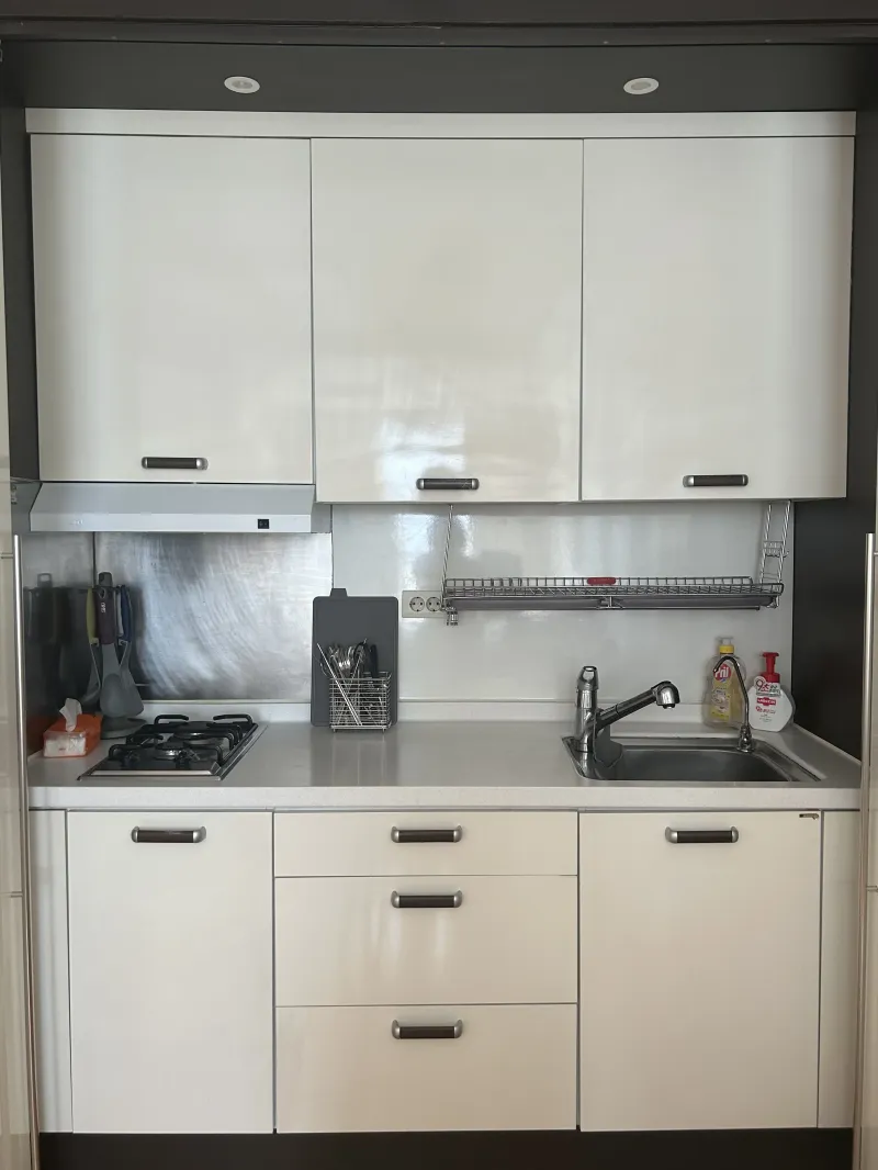 [Gangnam, Seoul] 3-minute walk from Suseo Station, Samsung Hospital, large 4-person room 25