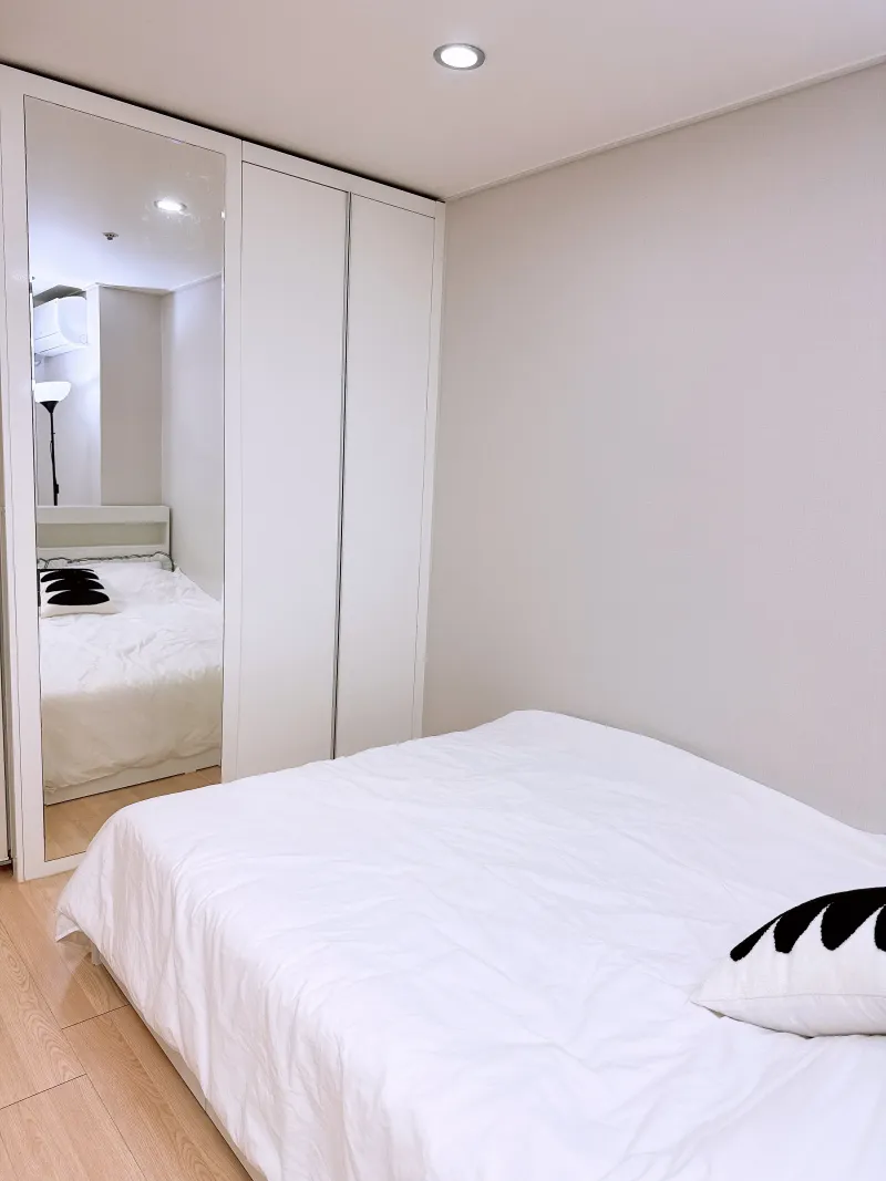 [Mapo, Seoul] 11th Floor, Fully Furnished Officetel Connected to Gongdeok Station 7