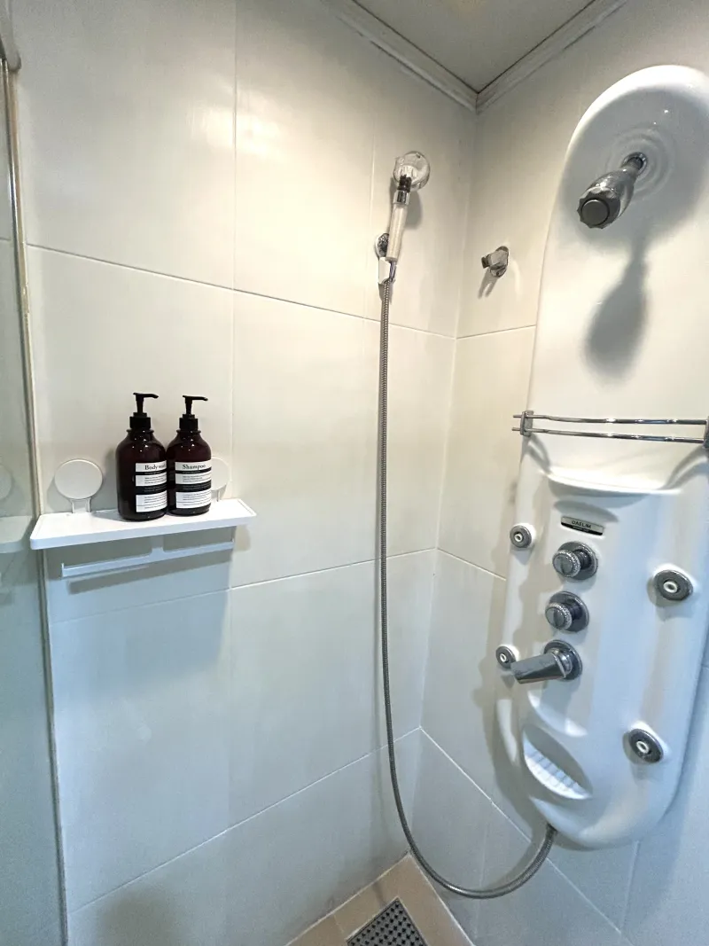 [Gangnam, Seoul] 3-minute walk from Suseo Station, Samsung Hospital, large 4-person room 14