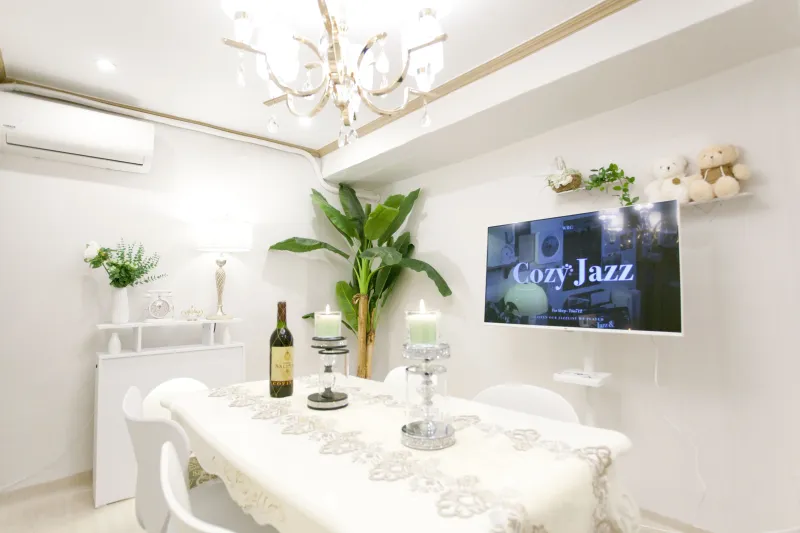 [Jongno, Seoul] 5-minute walk from Dongmyo Station and Sinseol-dong Station, 5-minute walk from Airport Bus No. 6002 36