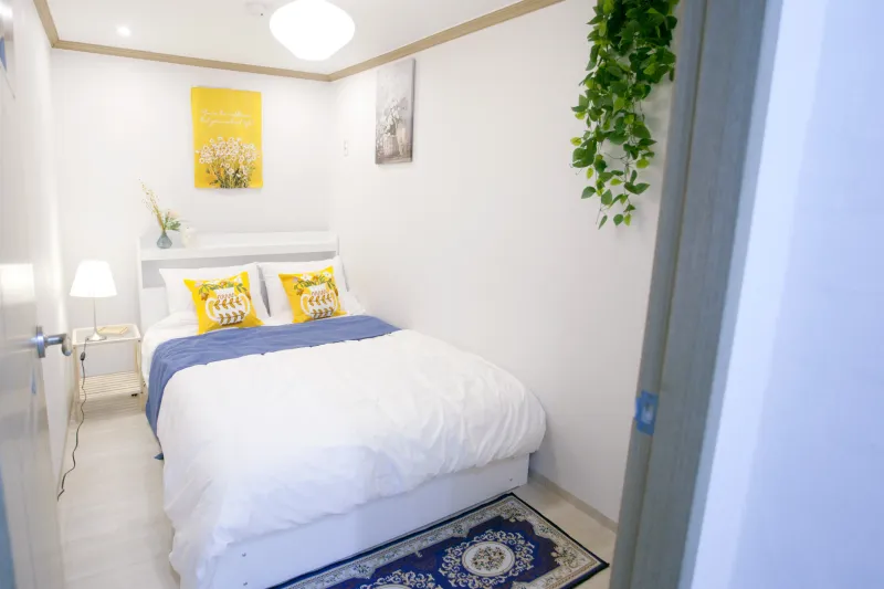 [Jongno, Seoul] 5-minute walk from Dongmyo Station and Sinseol-dong Station, 5-minute walk from Airport Bus No. 6002 7