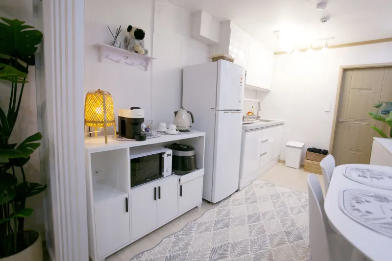 [Jongno, Seoul] 5-minute walk from Dongmyo Station and Sinseol-dong Station, 5-minute walk from Airport Bus No. 6002 24