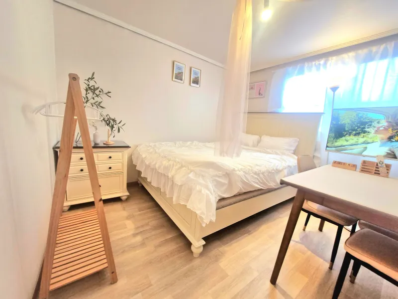 [Dongjak, Seoul] 10 mins to Sadang/Yongsan/Express Bus Terminal/Bangbae/Namseong Station (5 mins walk)/Hive (10 mins walk) 13