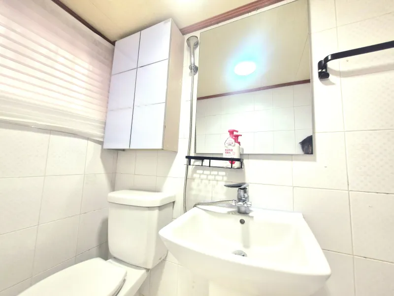 [Dongjak, Seoul] 10 mins to Sadang/Yongsan/Express Bus Terminal/Bangbae/Namseong Station (5 mins walk)/Hive (10 mins walk) 23
