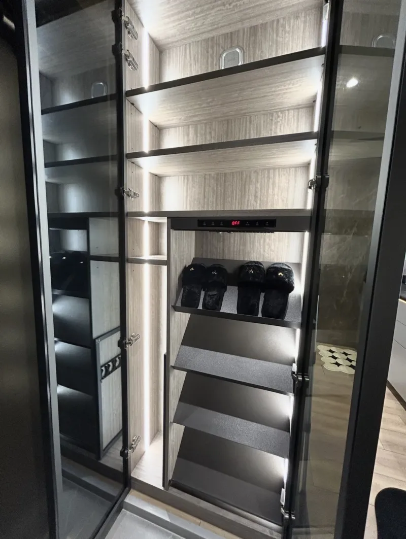 [Gangnam, Seoul] MellowHaven, Top Floor, City View, Fully Furnished, 4 Minutes from Yeoksam Station 29