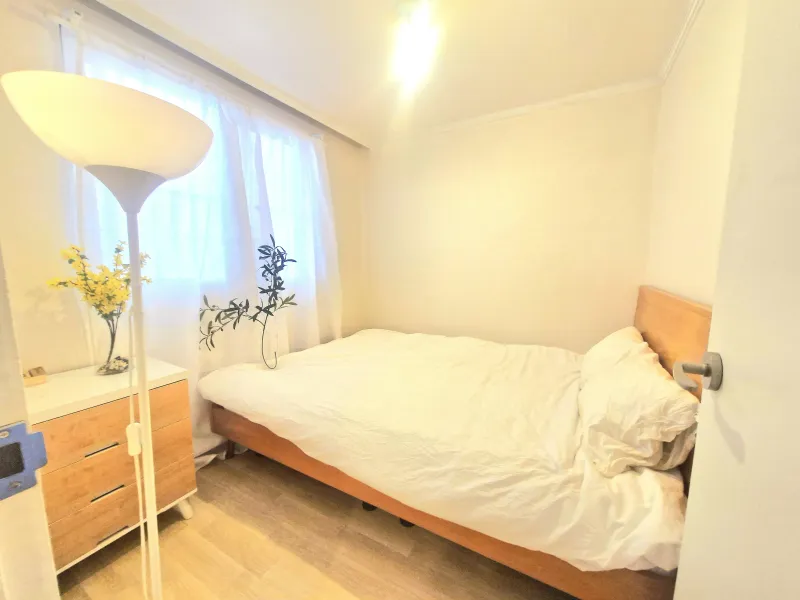 [Dongjak, Seoul] 10 mins to Sadang/Yongsan/Express Bus Terminal/Bangbae/Namseong Station (5 mins walk)/Hive (10 mins walk) 17