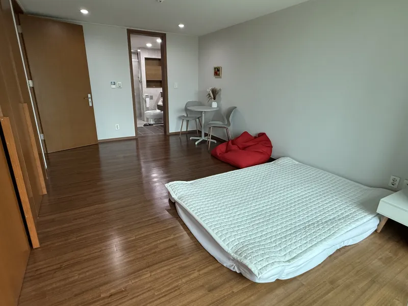 [Nam-gu, Busan] Sanbada Oryukdo #45 Pyeong Apartment, 1st Floor, Oryukdo View 3