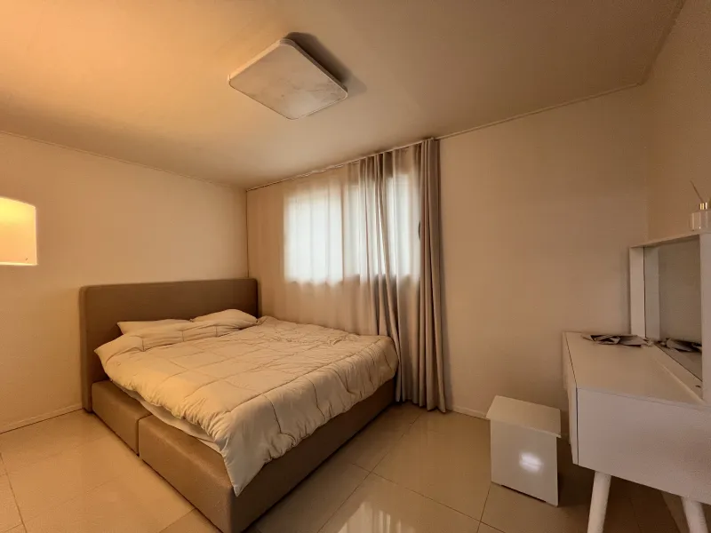 [Gangnam, Seoul] White-toned modern house 2