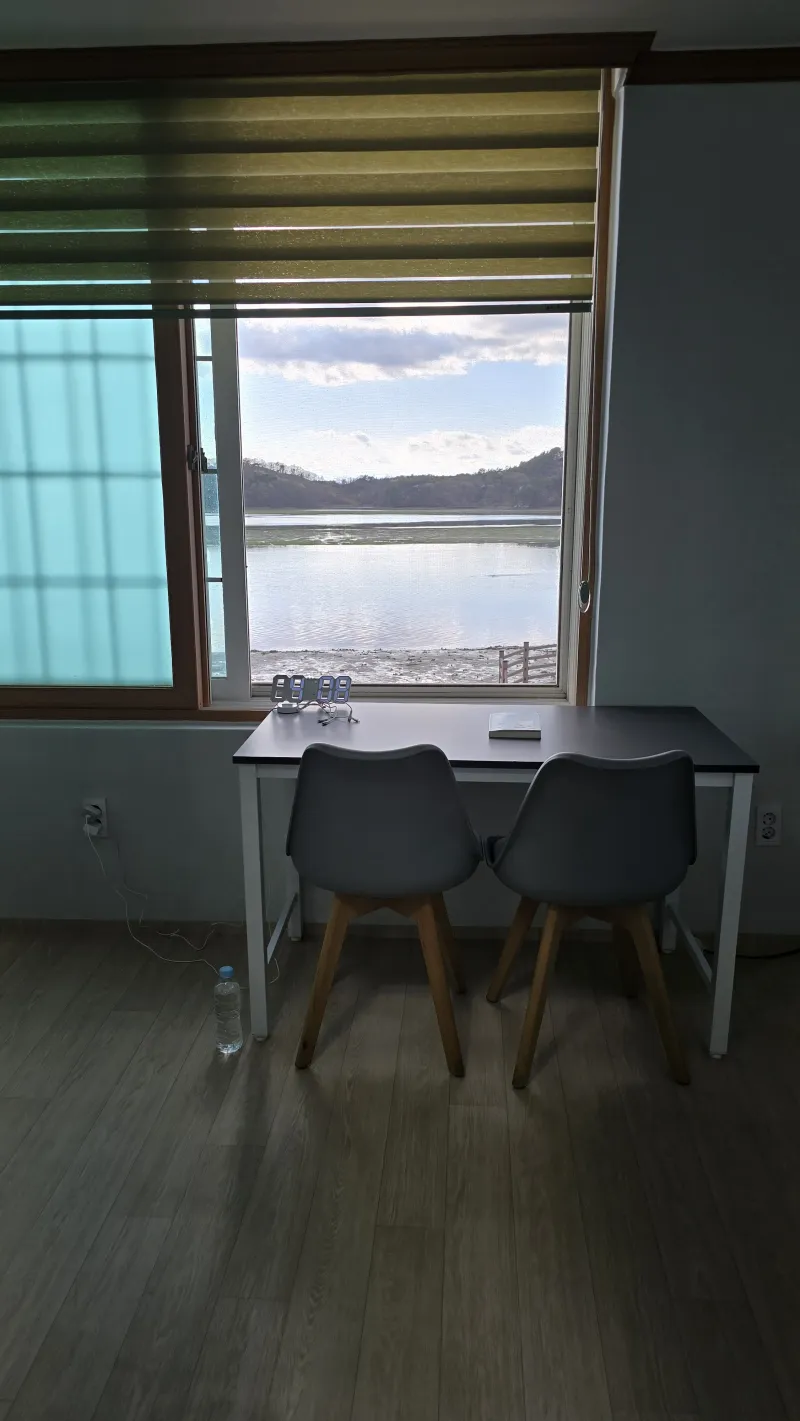 [Sacheon] Quiet and Clean Studio with Ocean View 4