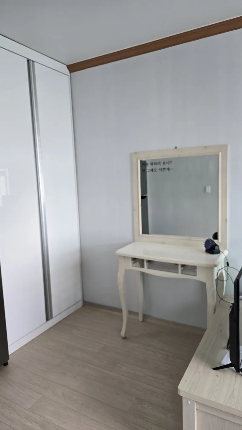 [Sacheon] Quiet and Clean Studio with Ocean View 3
