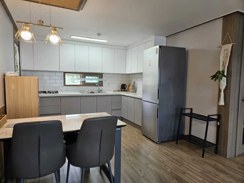 [Yeongjong, Incheon] Yeongjongdo/Incheon Airport/Yeongjong Station 3-room 4th floor 14