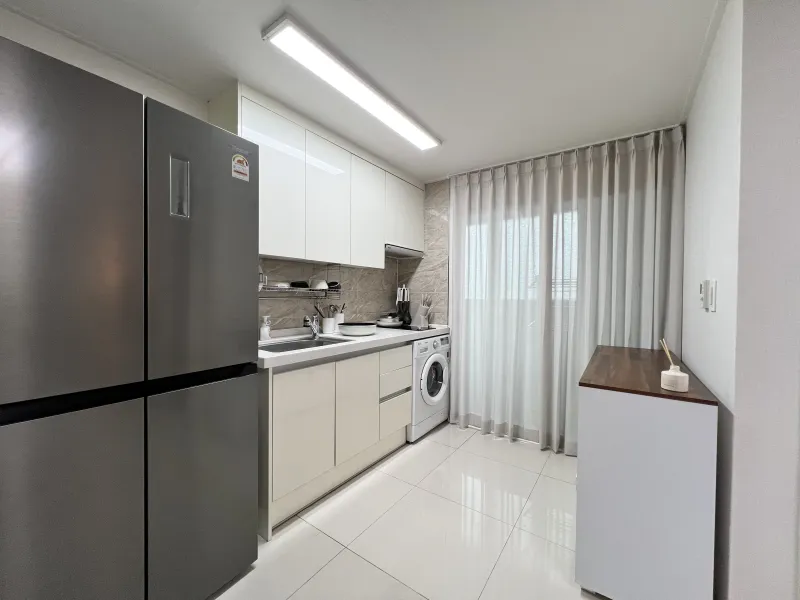 [Gangnam, Seoul] White-toned modern house 7
