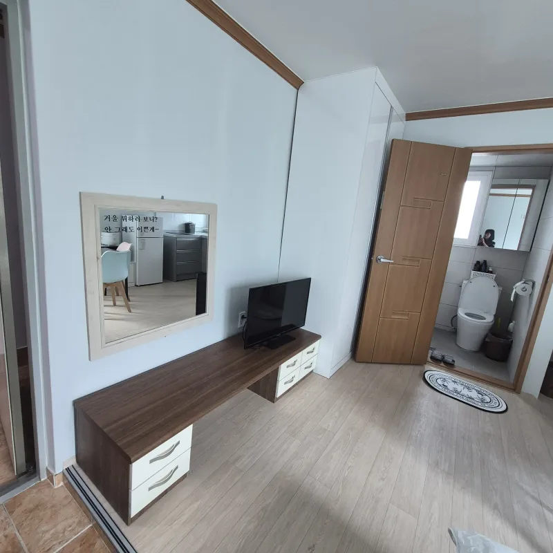 [Sacheon] Quiet studio apartment in front of the sea 6