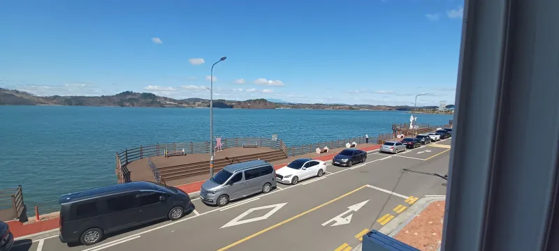[Sacheon] Quiet and Clean Studio with Ocean View 13