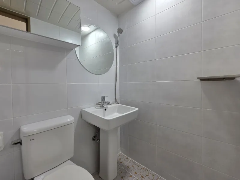 [Jeonju] 10-minute walk to Jeonbuk National University and Terminal, Free Parking, Clean Accommodation 303 10