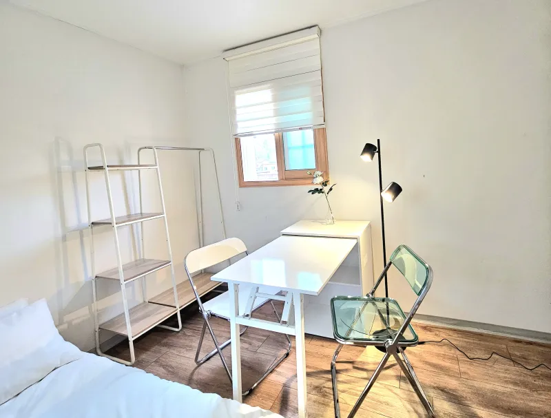 [Jongno, Seoul] 3 minutes from Hyehwa Station and Sungkyunkwan University, Seoul National University Hospital rooftop, best natural light, quiet and clean house 4