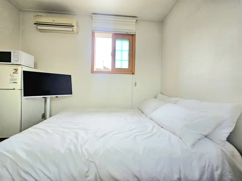 [Jongno, Seoul] 3 minutes from Hyehwa Station and Sungkyunkwan University, Seoul National University Hospital rooftop, best natural light, quiet and clean house 8