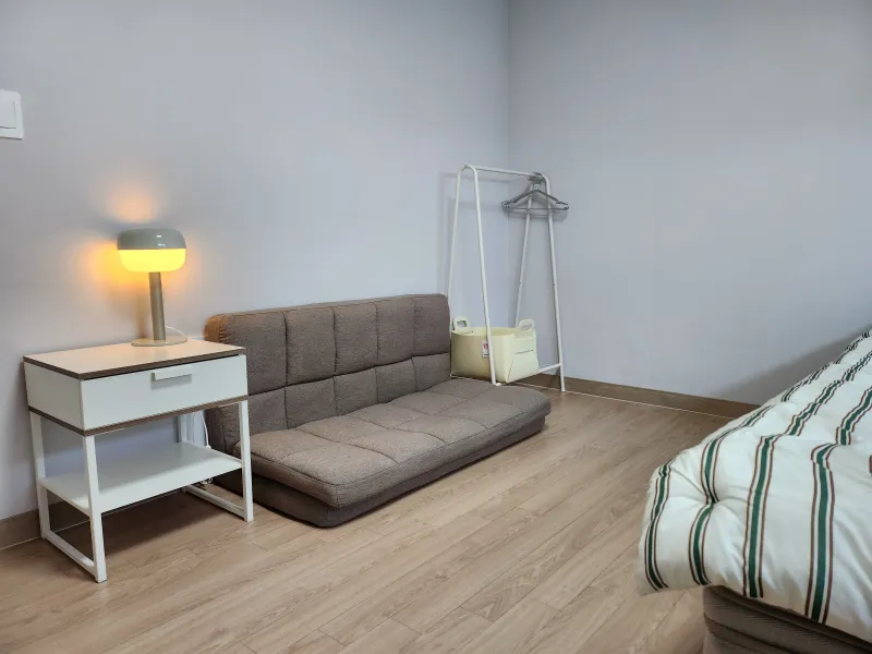 [Daedeok, Daejeon] Shintanjin Station, Seongsim Church, and a retro-inspired neighborhood apartment 11
