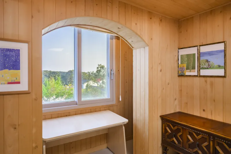 [Namwon, Seogwipo] 2-story detached house. Spacious yard. Ocean view. Jacuzzi. Three-room. BBQ. Foot volleyball. Pets 8
