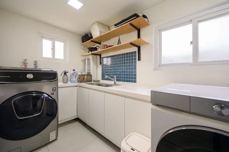 [Namwon, Seogwipo] 2-story detached house. Spacious yard. Ocean view. Jacuzzi. Three-room. BBQ. Foot volleyball. Pets 44