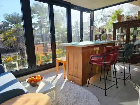 [Namwon, Seogwipo] 2-story detached house. Spacious yard. Ocean view. Jacuzzi. Three-room. BBQ. Foot volleyball. Pets 141