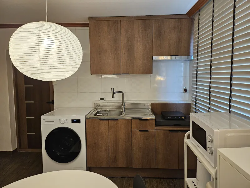 [Yongsan, Seoul] 18 minutes from Seoul Station, 10 minutes from Sookmyung Women's Univ. Station, 3rd floor studio 20