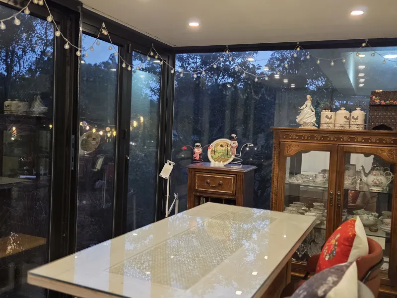 [Namwon, Seogwipo] 2-story detached house. Spacious yard. Ocean view. Jacuzzi. Three-room. BBQ. Foot volleyball. Pets 261