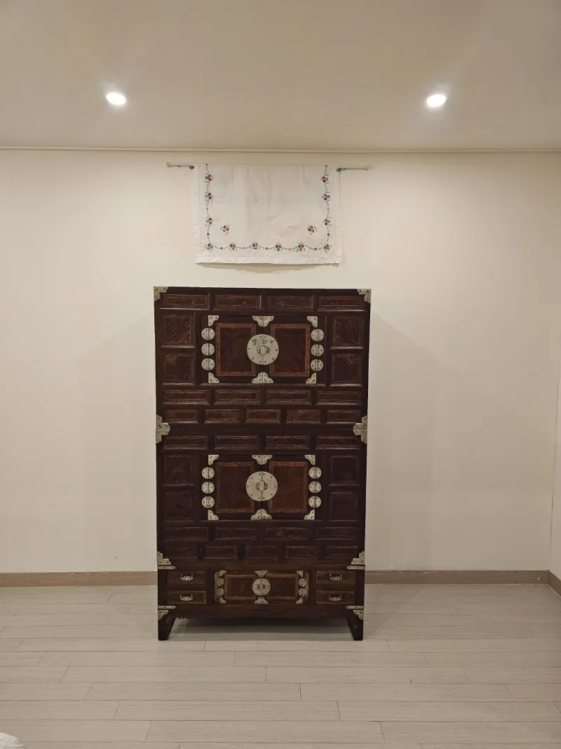 [Namwon, Seogwipo] 2-story detached house. Spacious yard. Ocean view. Jacuzzi. Three-room. BBQ. Foot volleyball. Pets 220
