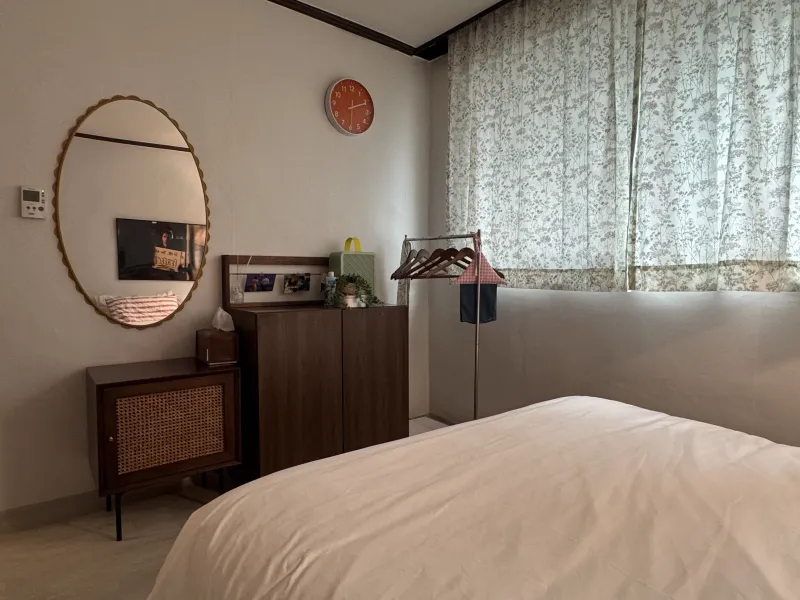 [Guro, Seoul] Vintage Cozy Stay, 10-Minute Walk to Gocheok Dome 4