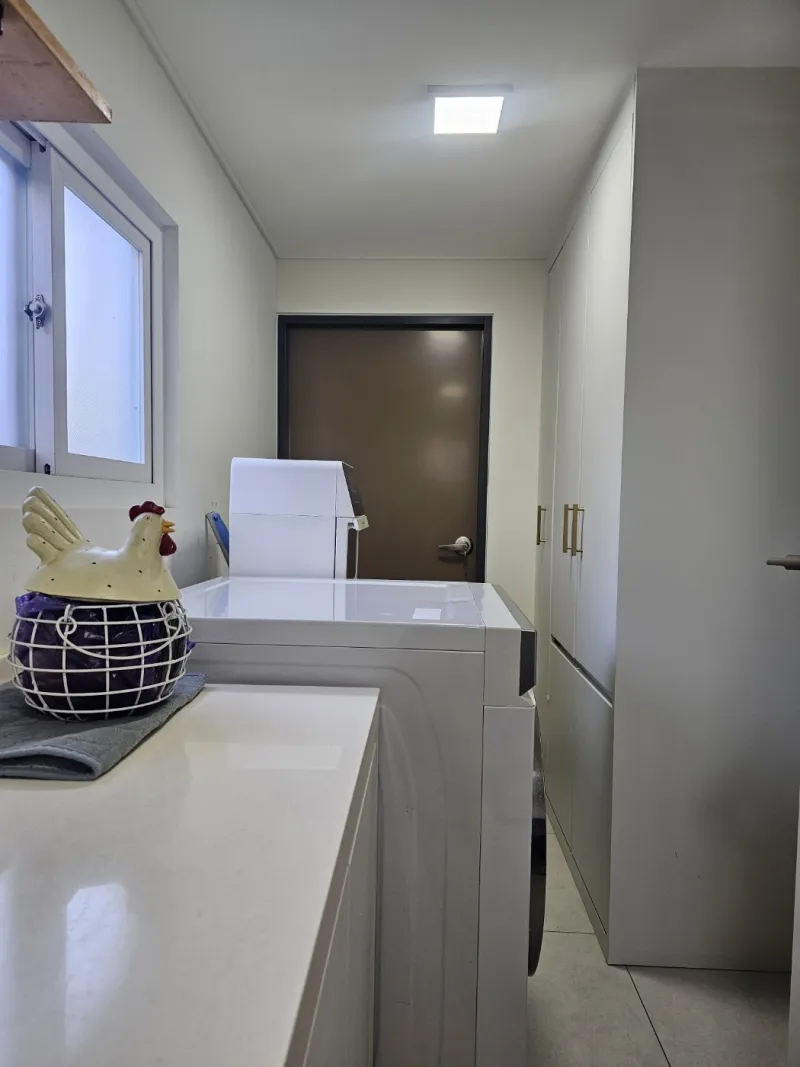 [Namwon, Seogwipo] 2-story detached house. Spacious yard. Ocean view. Jacuzzi. Three-room. BBQ. Foot volleyball. Pets 218