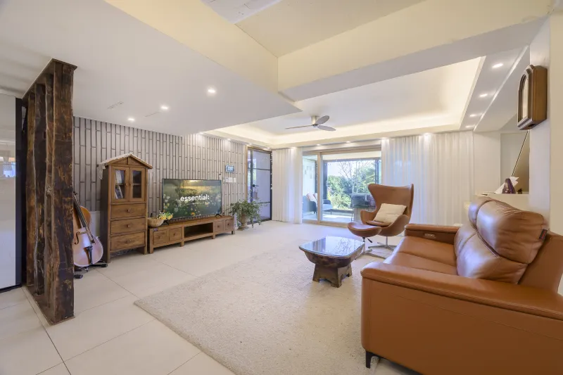 [Namwon, Seogwipo] 2-story detached house. Spacious yard. Ocean view. Jacuzzi. Three-room. BBQ. Foot volleyball. Pets 18